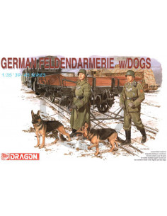 German Feldgendarmerie w/dogs